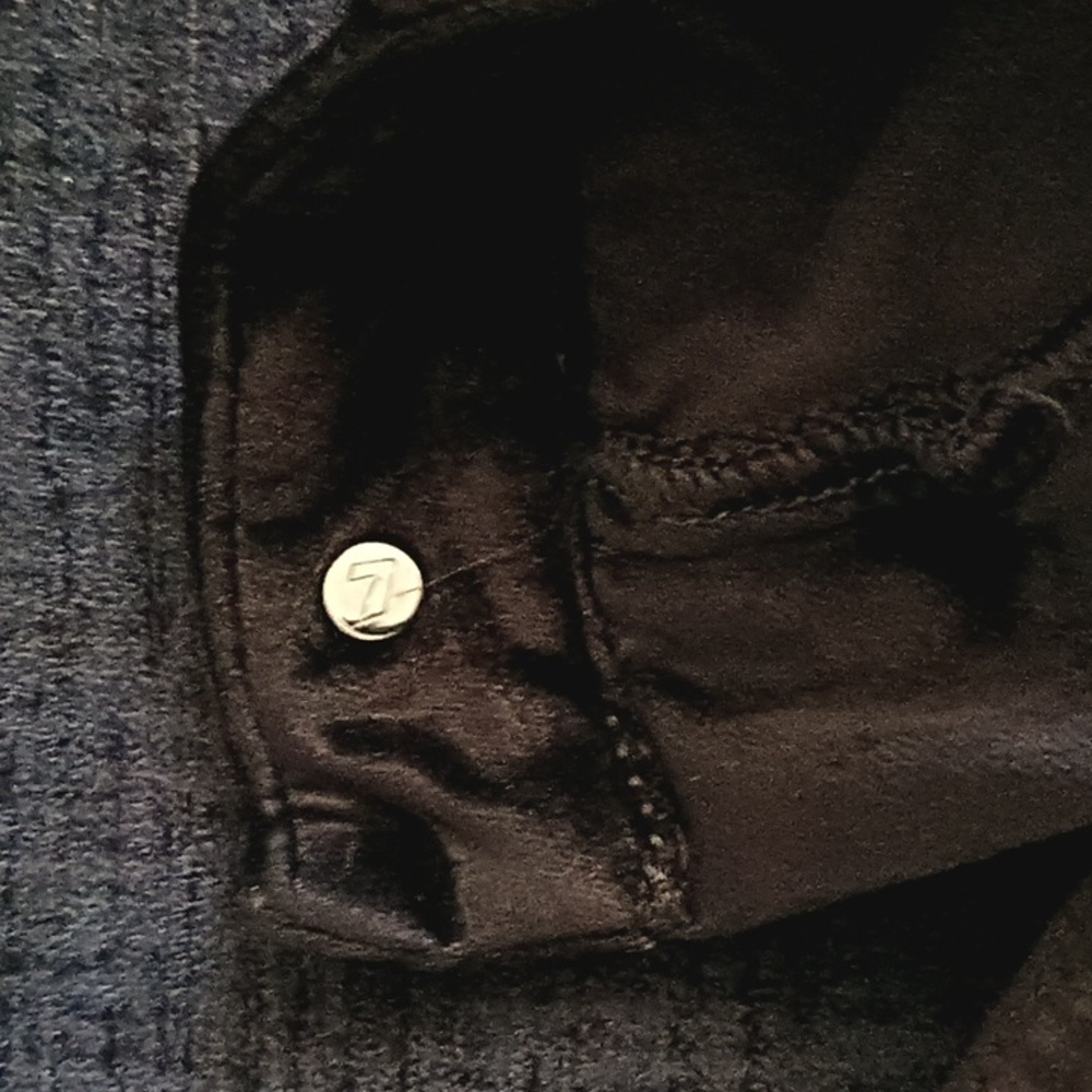 7 For All ManKind - Picture 6 of 9